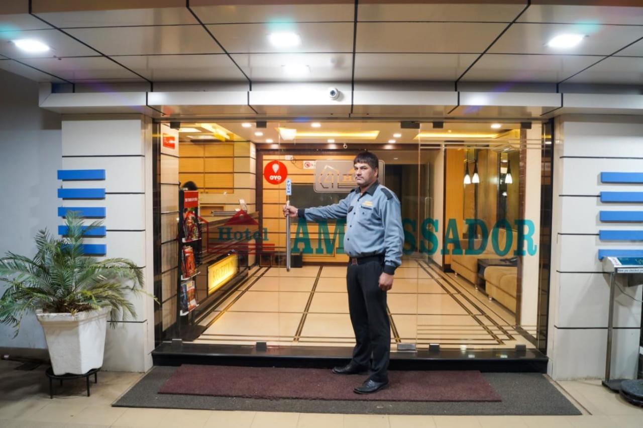 The Ambassador Hotel Vadodara Kültér fotó